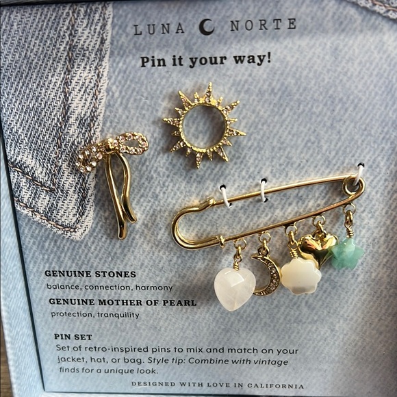 Luna Norte | Brooch Set w/ Genuine Stones ✨ - Picture 9 of 9